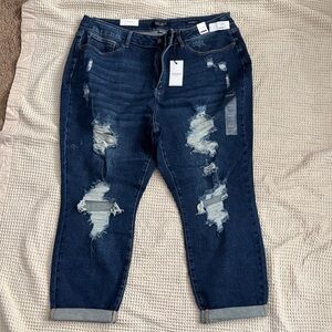 Judy Blue Dark Blue Distressed Boyfriend Jeans